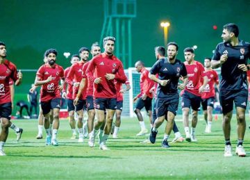 الأهلي والزمالك الأبرز.. جدول مباريات اليوم الخميس والقنوات الناقلة