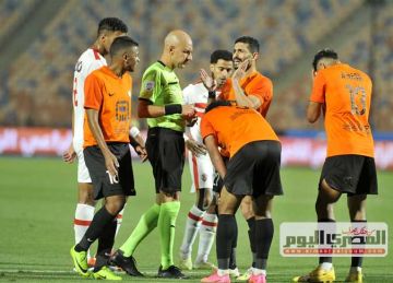 طاقم حكام مباراة الزمالك والبنك الأهلي في الدوري المصري